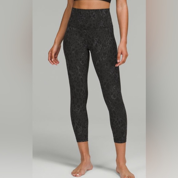 Lululemon Align Cheetah deep coal leggings 21” size 12 - Picture 1 of 2
